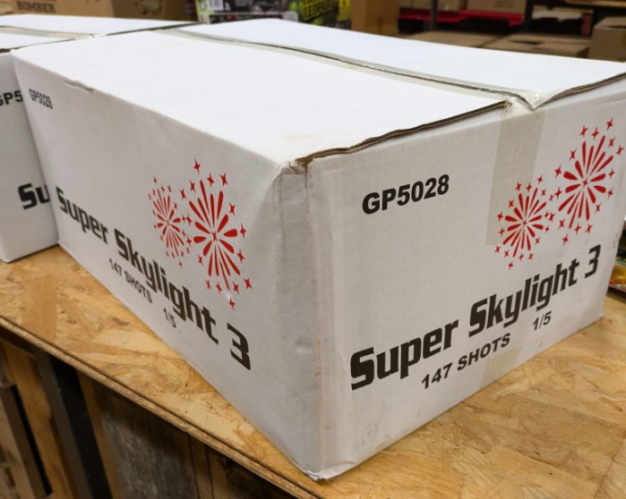 Feuerwerk Super Skylight III von Panda online kaufen im Pyroshop von Funkelfun